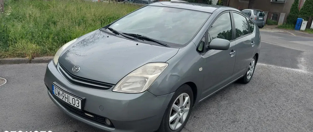 toyota Toyota Prius cena 16000 przebieg: 249763, rok produkcji 2004 z Wrocław